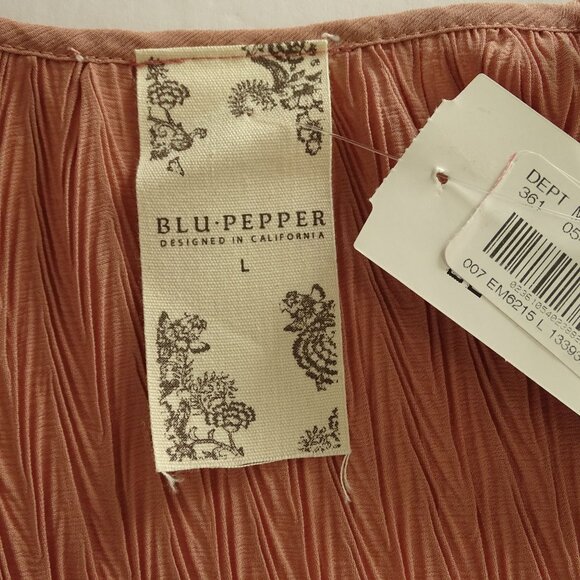 Blu Pepper Sleeveless Textured Camisole Tank Top Mauve Size L Lace Trim NEW - Picture 5 of 9